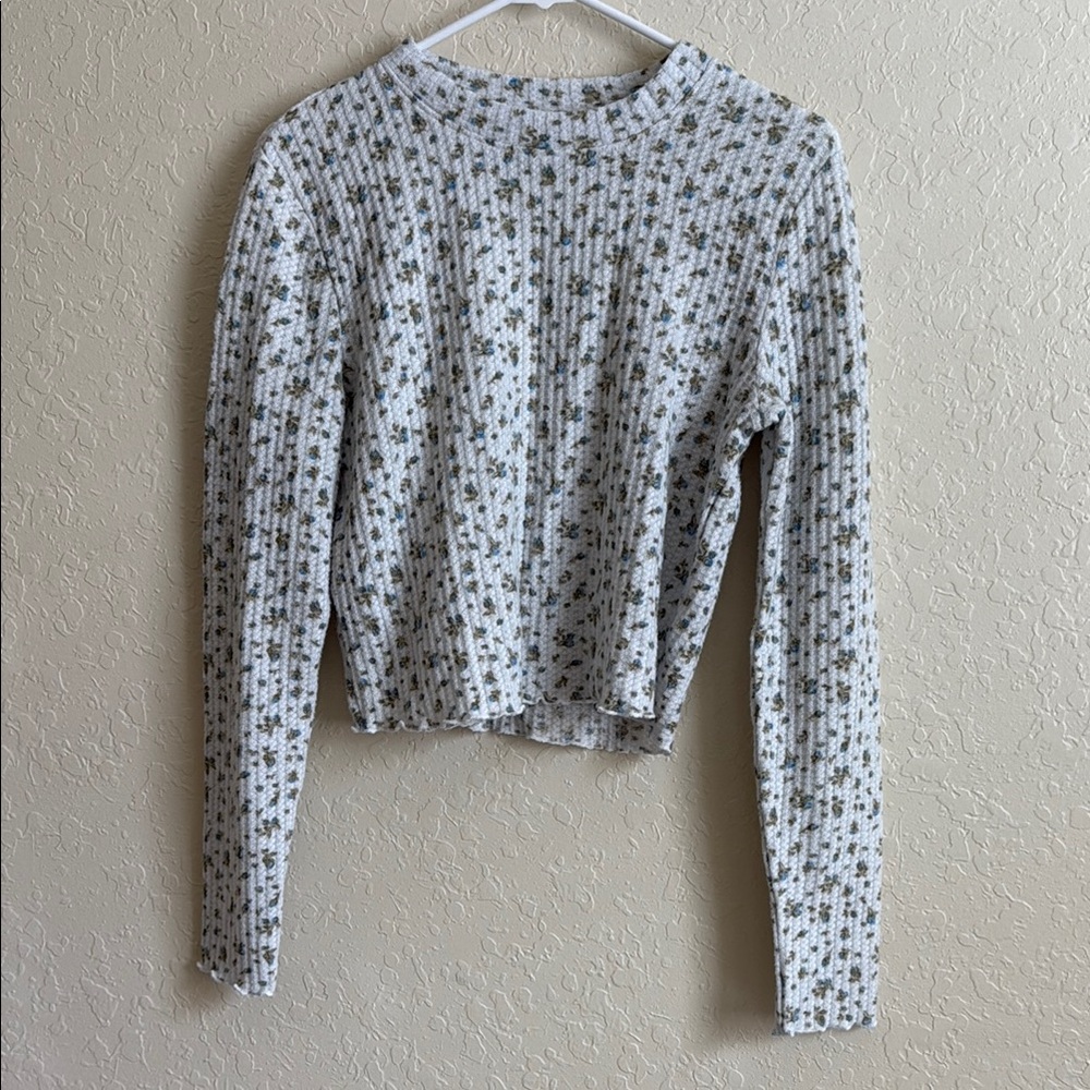 Elegant Floral Ribbed Blouse in Cream